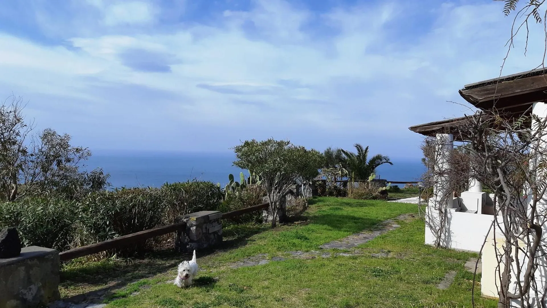 Casa Residence Lentia Vulcano  Italy